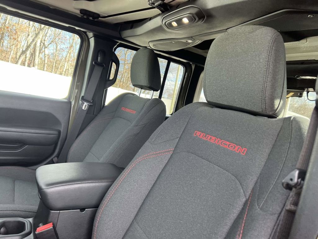 Used 2025 Jeep Wrangler Rubicon w/ XTREMEE 35" Tire Package image 18