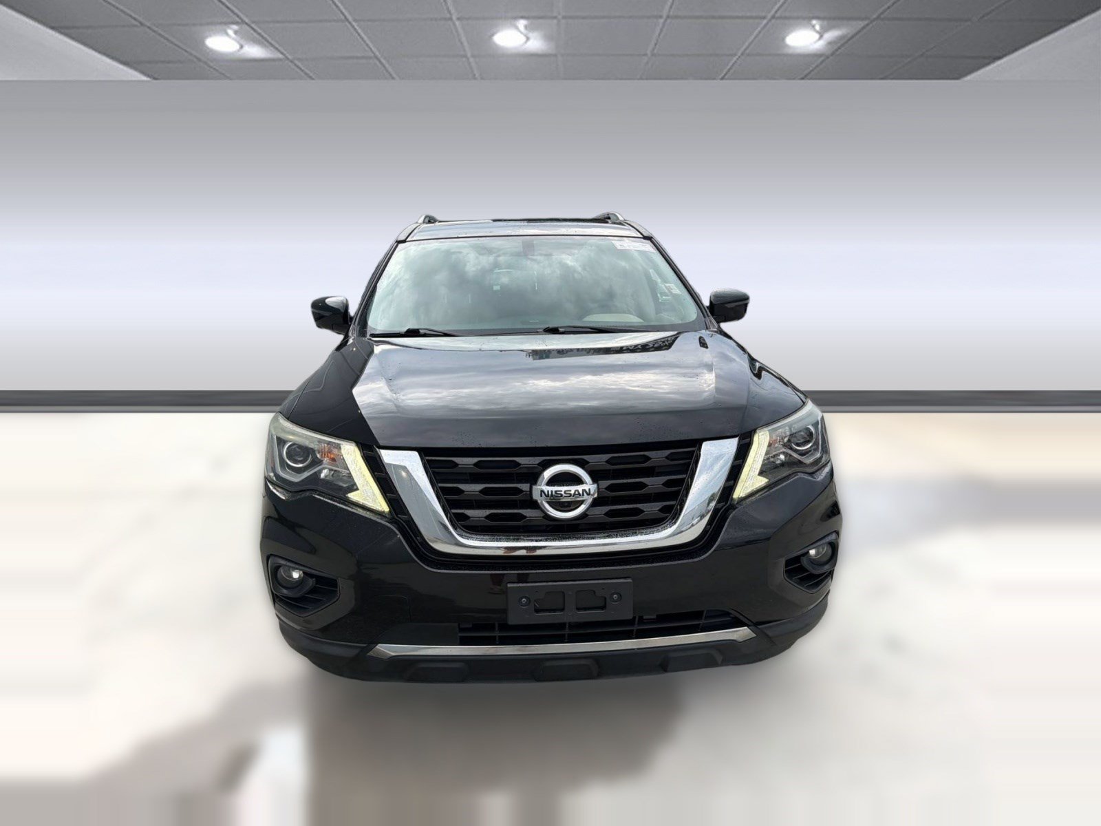 Used 2019 Nissan Pathfinder Platinum w/ Cargo Package FWD image 6