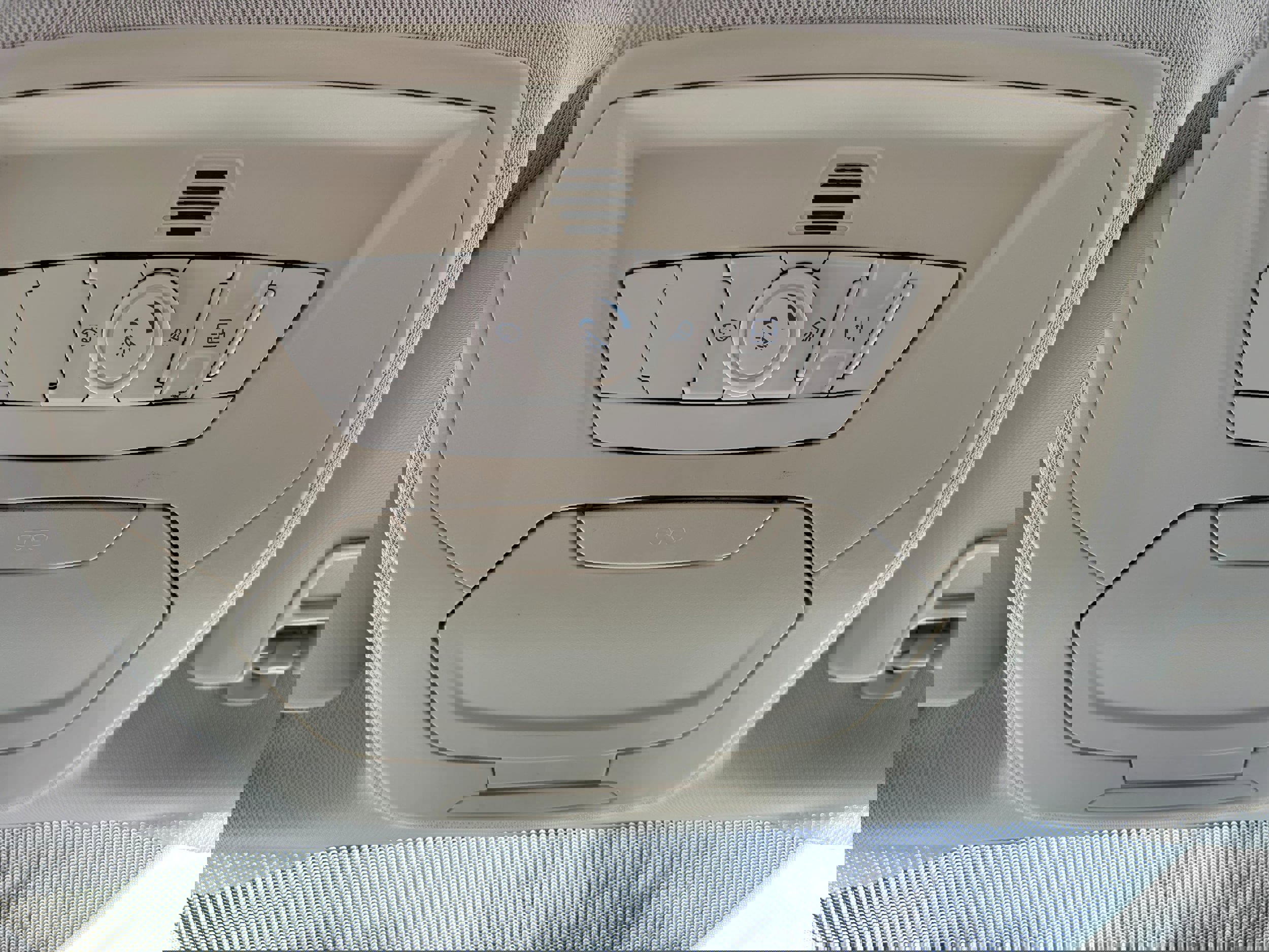 Used 2014 Ford Focus SE w/ Equipment Group 201A image 42