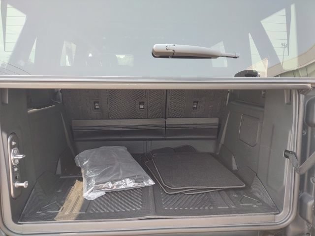Used 2024 Ford Bronco Wildtrak AWD/4WD image 18