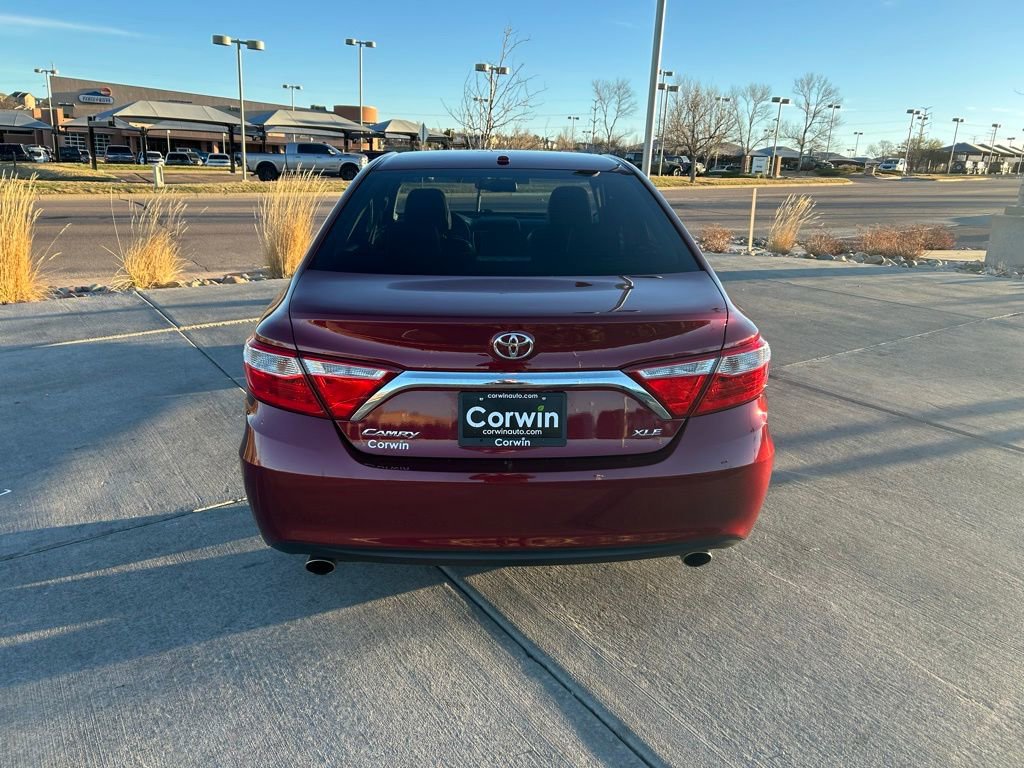 Used 2016 Toyota Camry XLE image 6