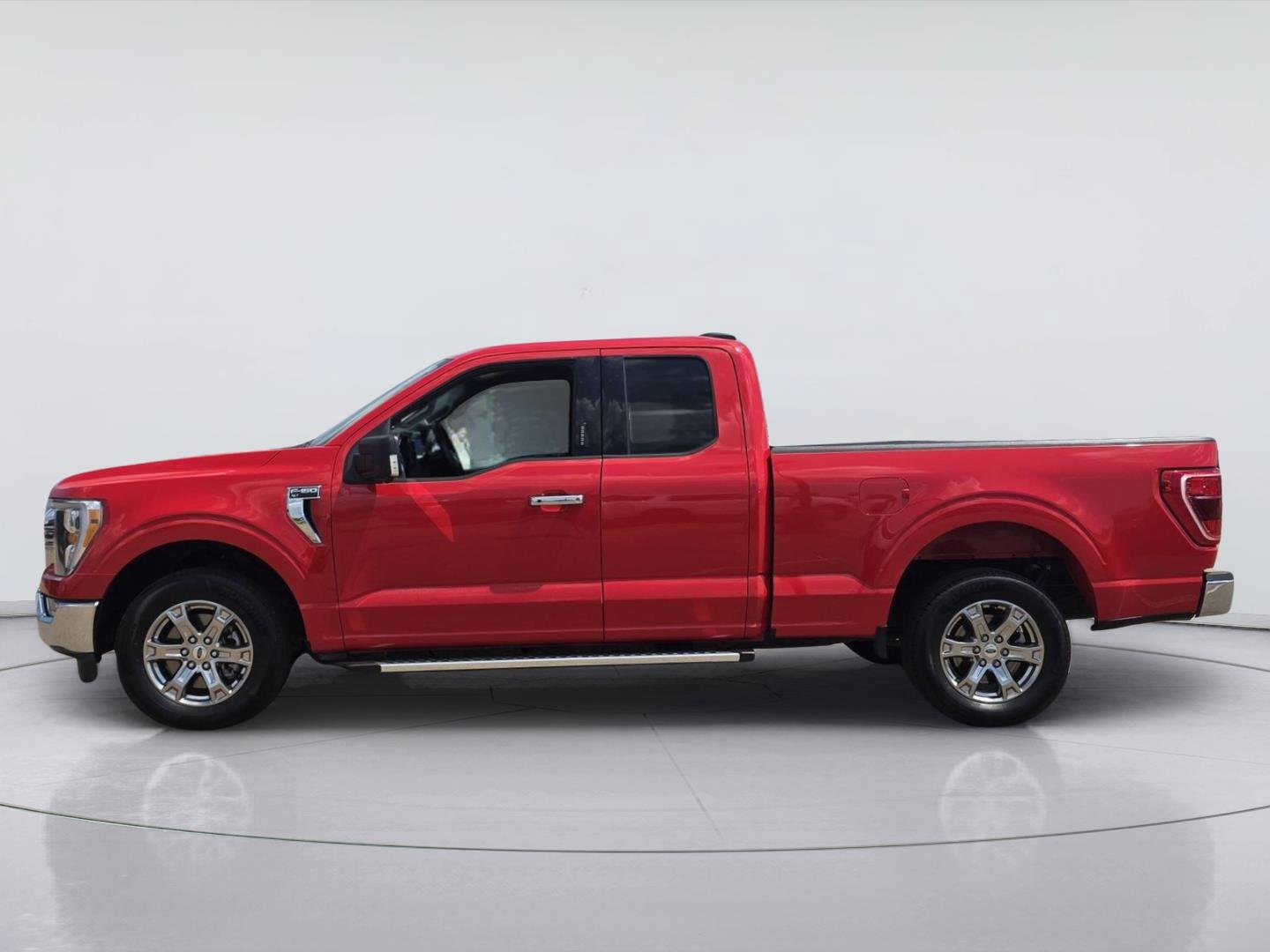 Used 2023 Ford F150 XLT w/ Equipment Group 302A High RWD image 8