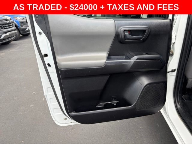 Used 2021 Toyota Tacoma SR AWD/4WD image 13