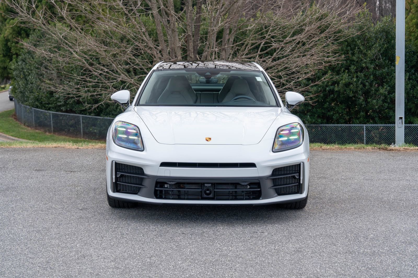 Certified 2025 Porsche Panamera image 10