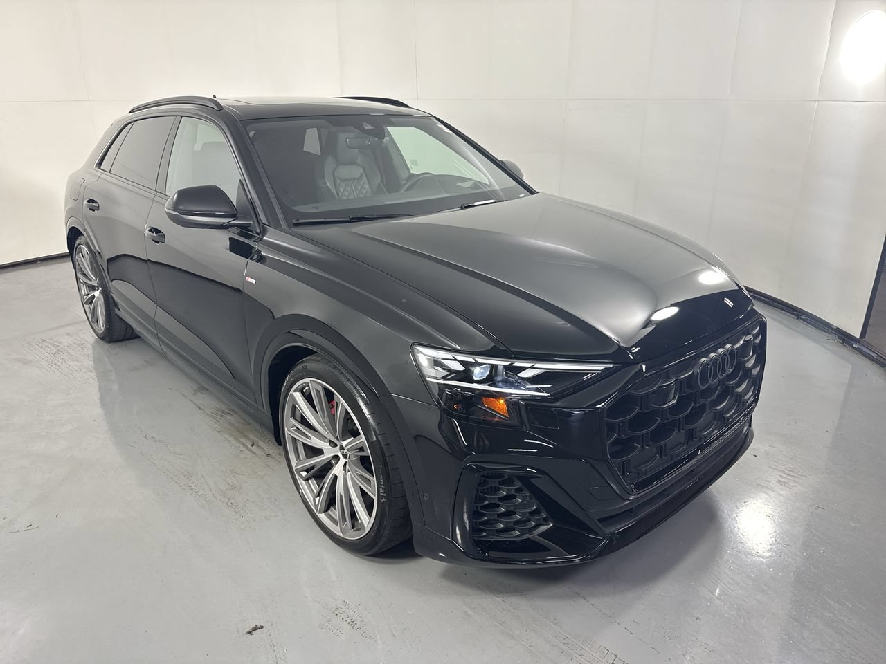 Used 2026 Audi Q8 Prestige w/ Prestige Package AWD/4WD image 34