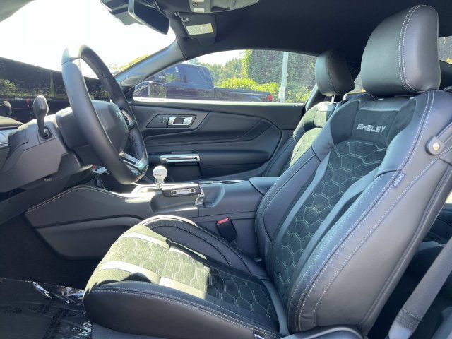 New 2026 Ford Mustang GT Premium w/ GT Performance Package RWD image 13