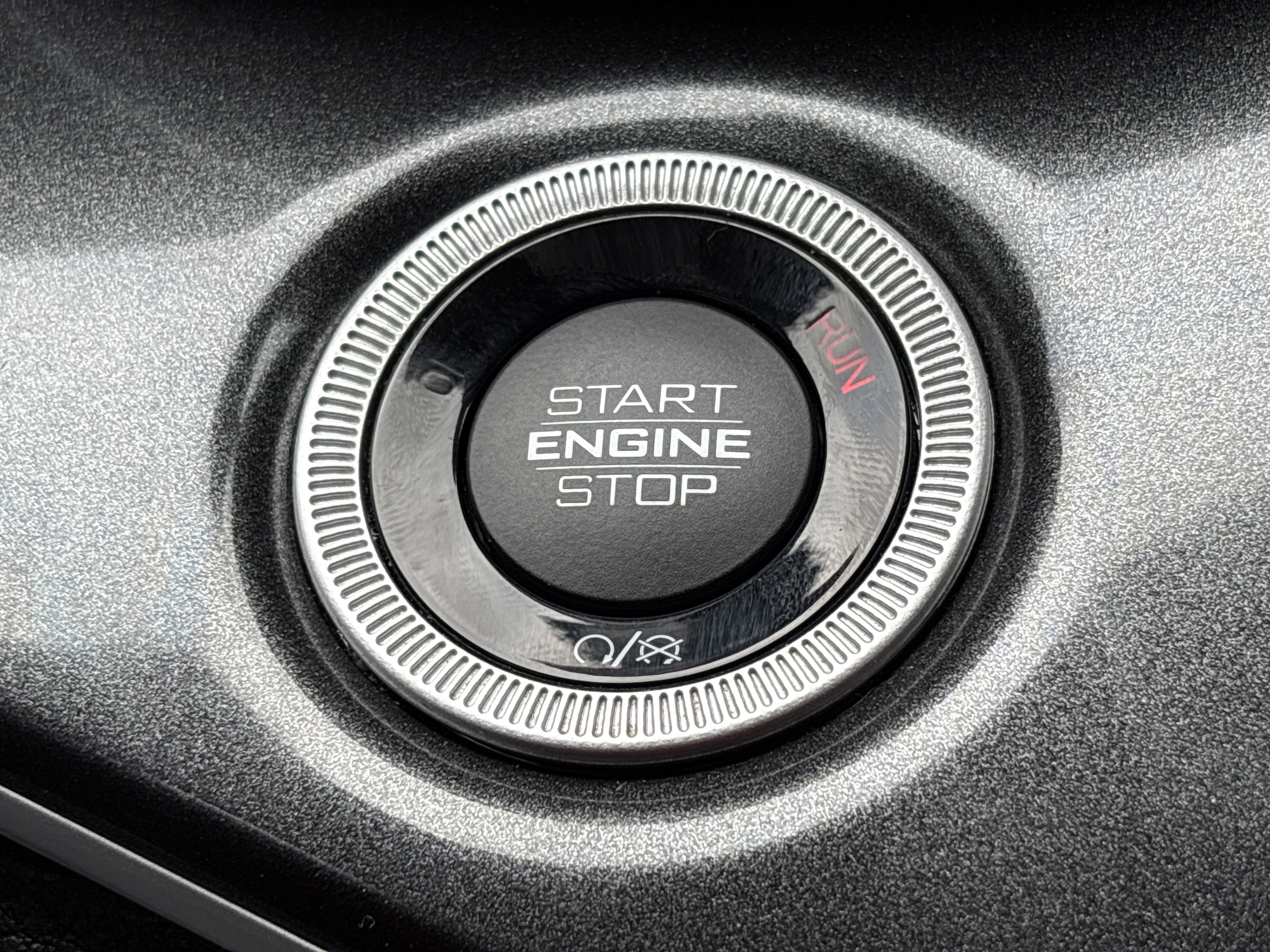 Certified 2023 Jeep Grand Cherokee Altitude image 17