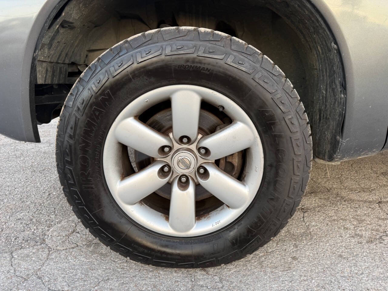 Used 2008 Nissan Titan SE RWD image 25