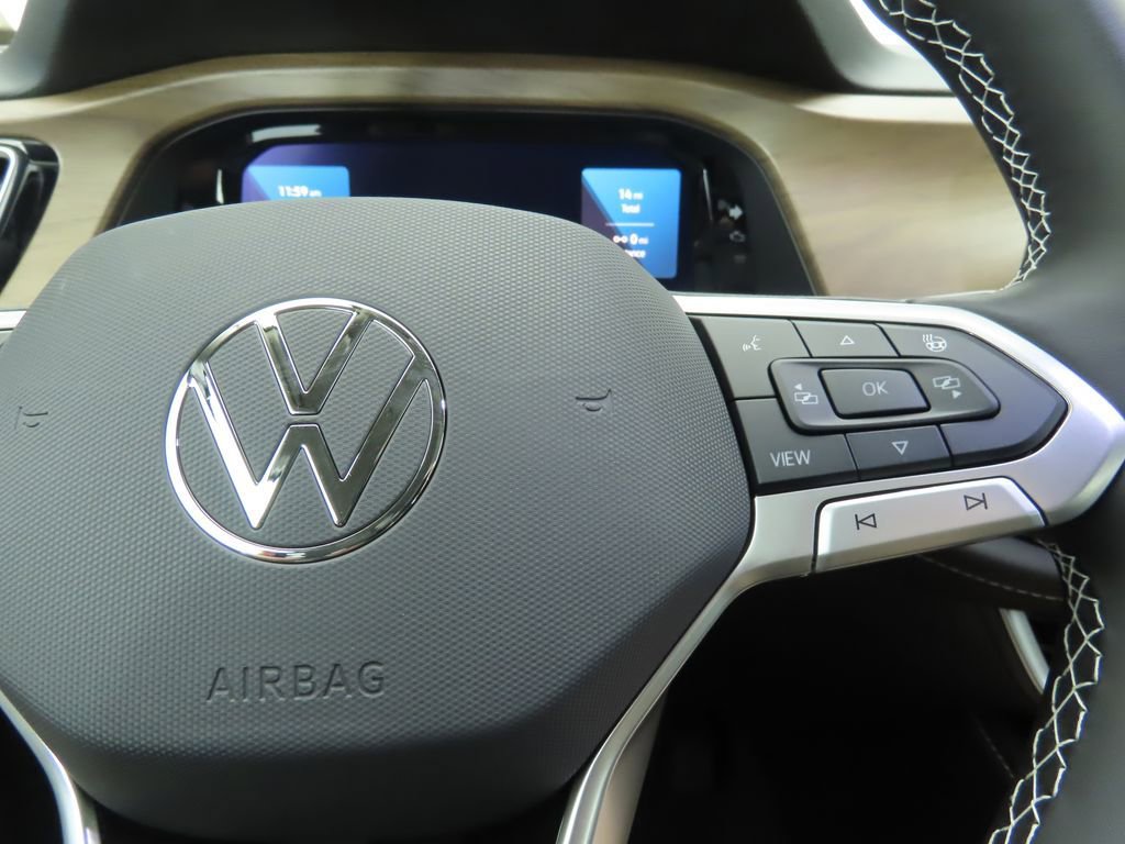 New 2026 Volkswagen Atlas SE image 12