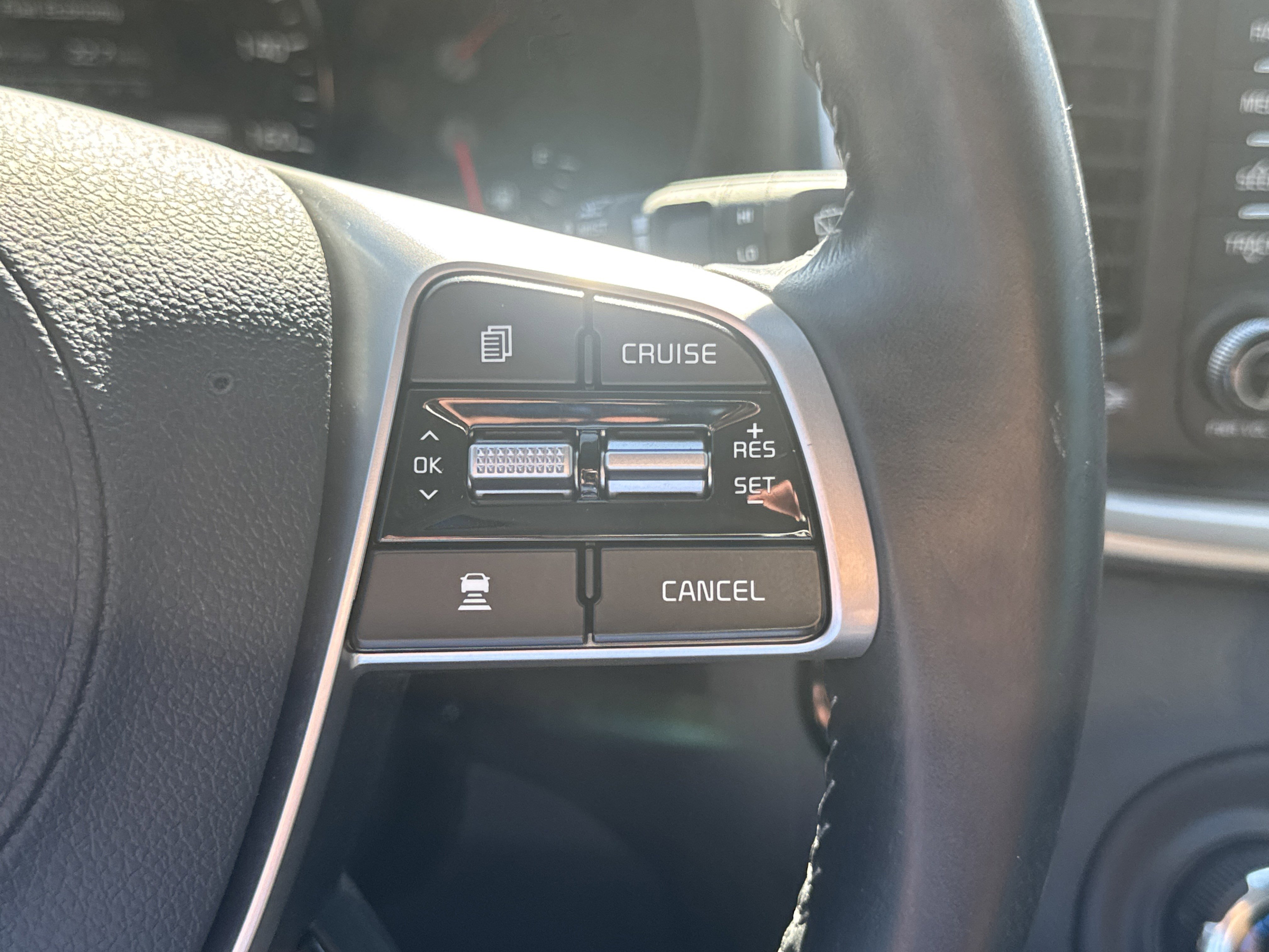 Used 2020 Kia Sorento EX image 15