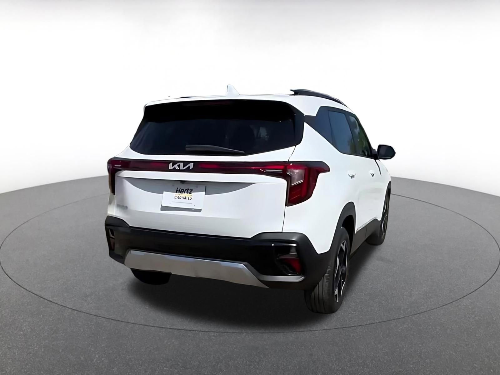 Used 2025 Kia Seltos S image 14