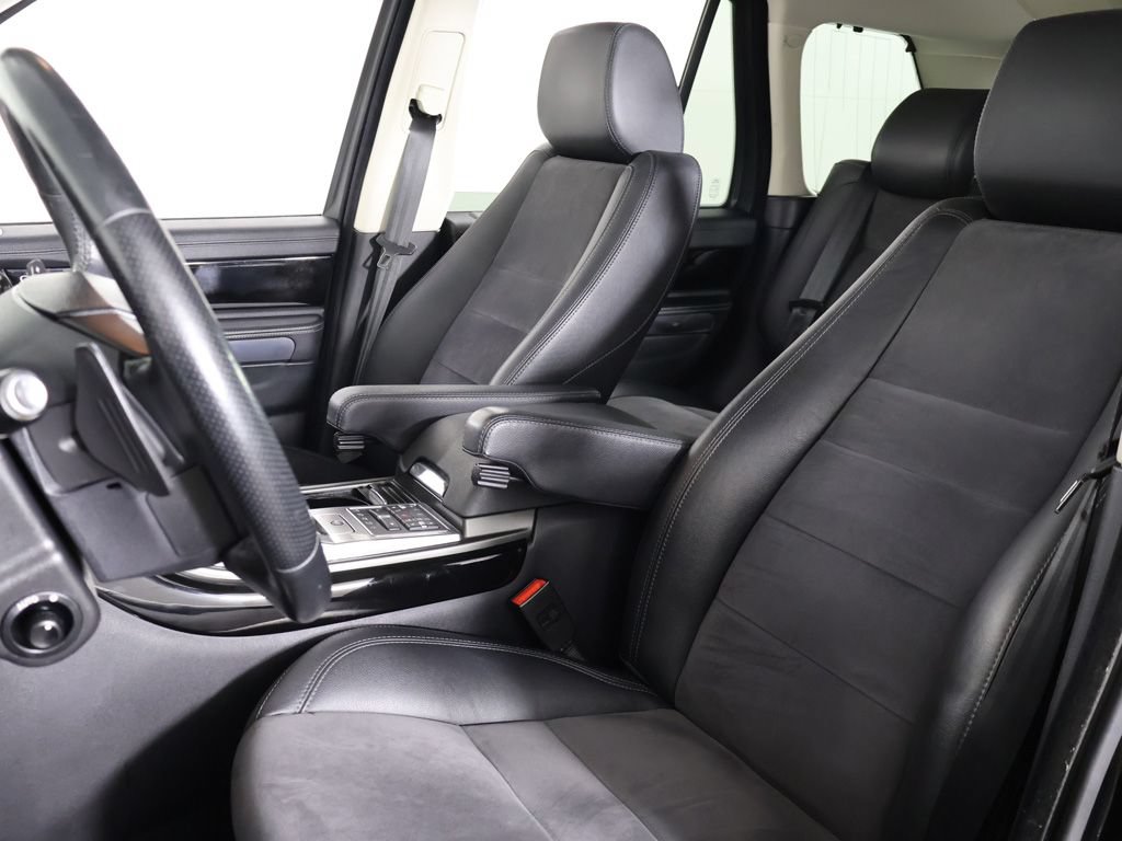 Used 2013 Land Rover Range Rover Sport GT Limited Edition w/ GT Limited Edition Pkg AWD/4WD image 28