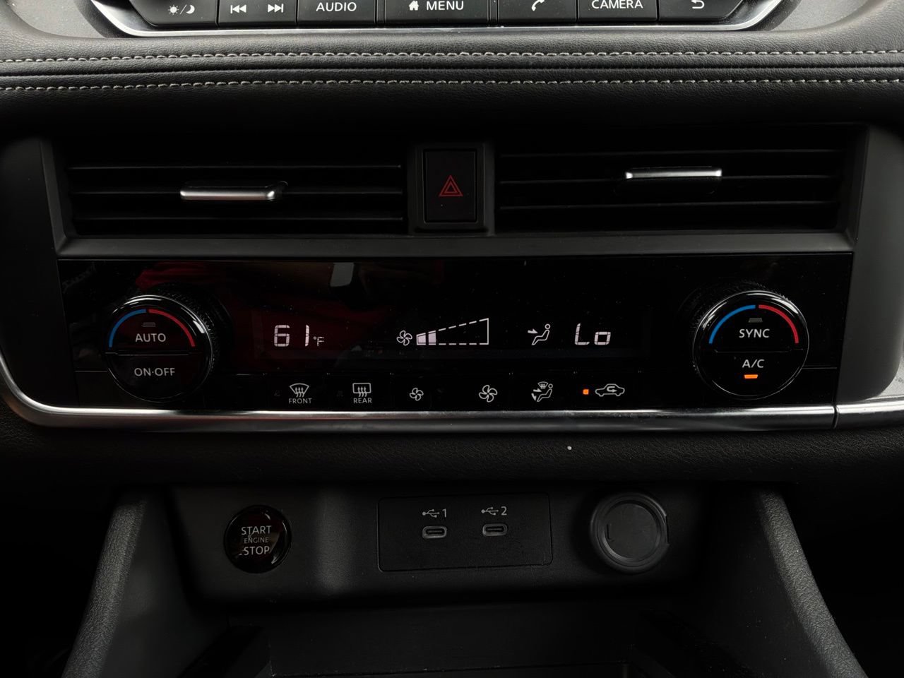 Used 2025 Nissan Rogue SV FWD image 28