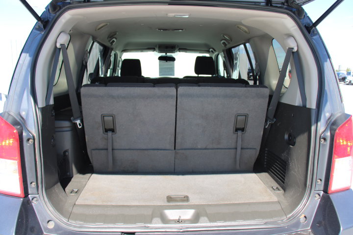 Used 2010 Nissan Pathfinder SE AWD/4WD image 17