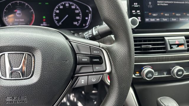 Used 2020 Honda Accord EX image 24
