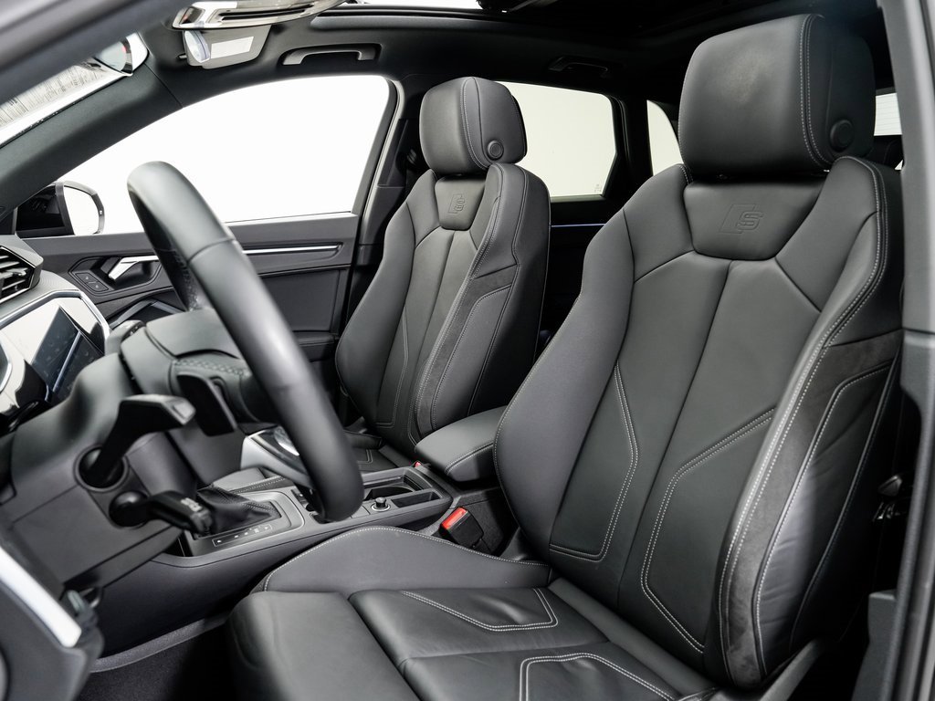 Used 2022 Audi Q3 2.0T Premium Plus image 5