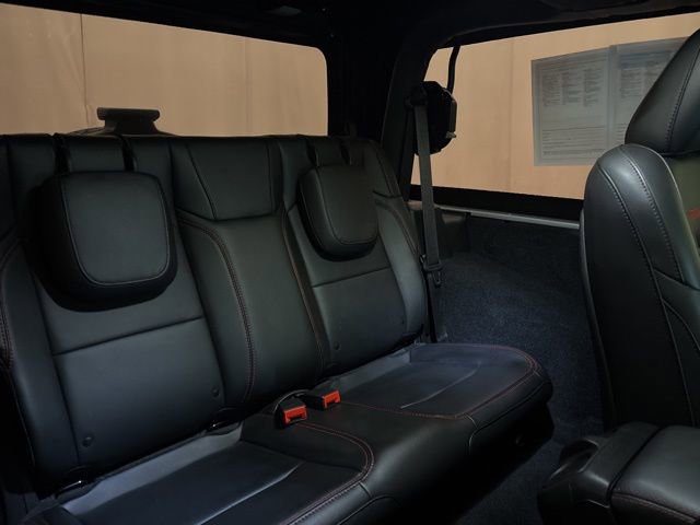 Used 2023 Jeep Wrangler Rubicon w/ LED Lighting Group image 23