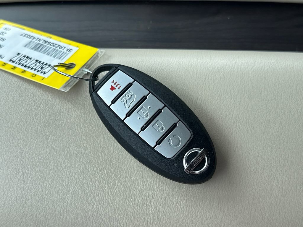 Used 2020 Nissan Murano Platinum w/ Cargo Package image 30