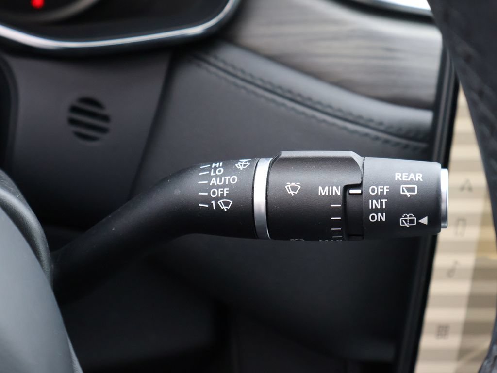 Used 2023 Jaguar F-PACE S AWD/4WD image 34