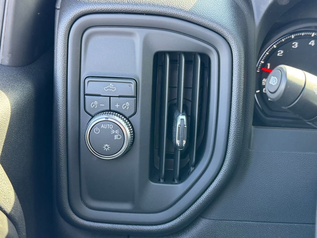 New 2026 GMC Sierra 1500 Pro RWD image 22