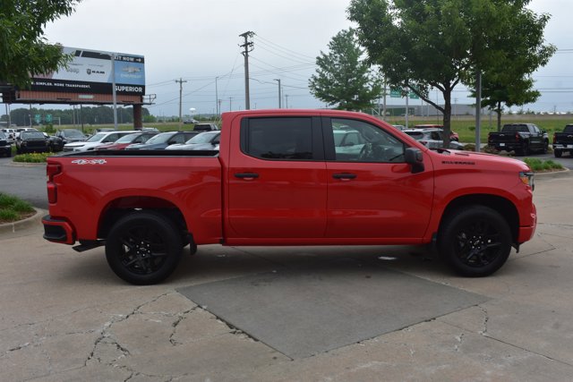 New 2026 Chevrolet Silverado 1500 Custom w/ LPO, Dark Essentials Package AWD/4WD image 4