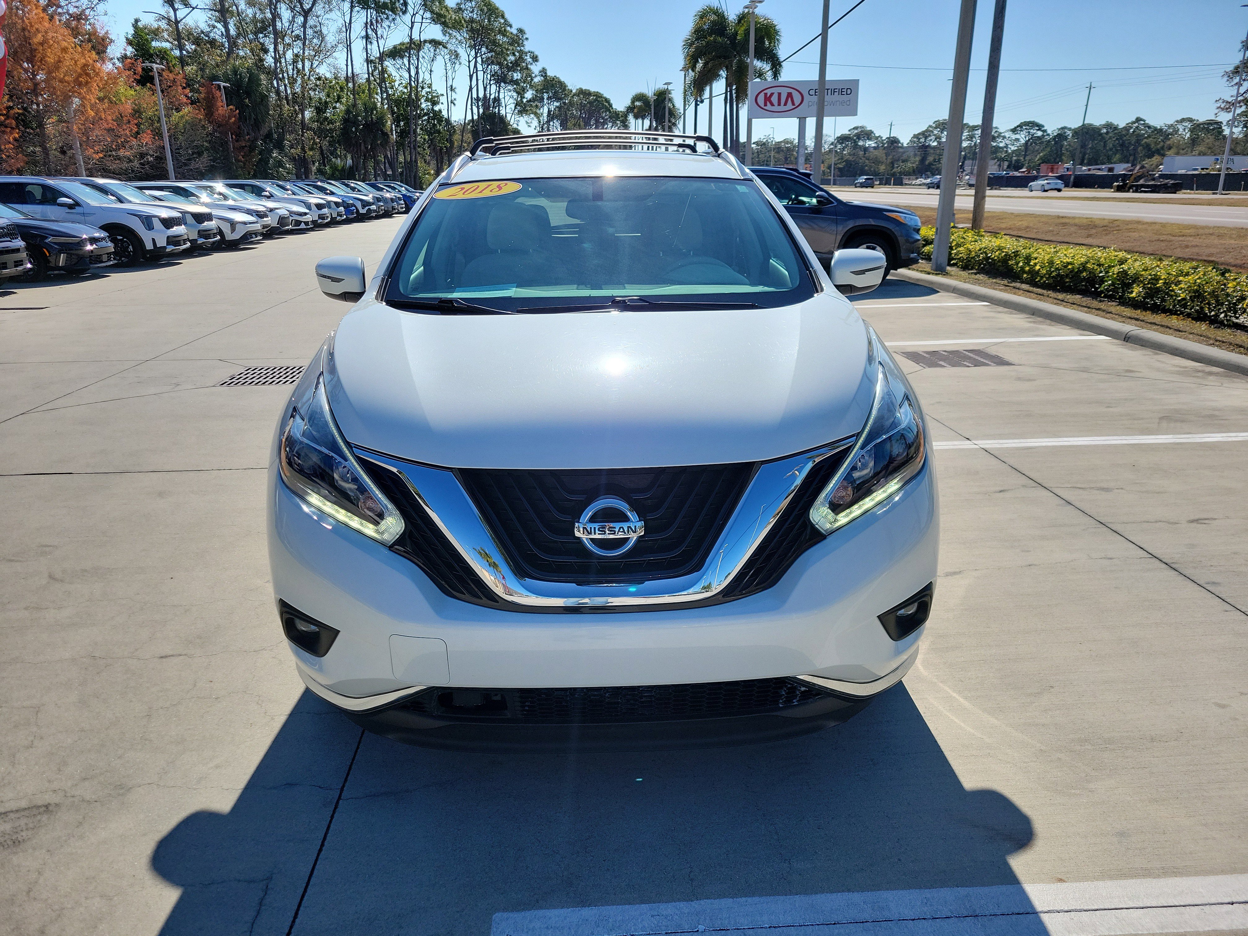 Used 2018 Nissan Murano SV w/ Cargo Package image 2