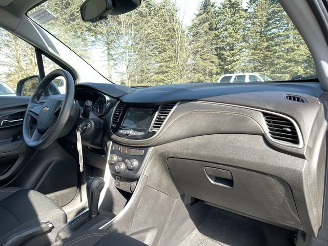 Used 2019 Chevrolet Trax LS image 29
