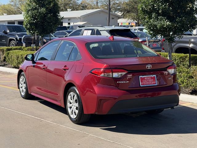 Used 2024 Toyota Corolla LE image 5