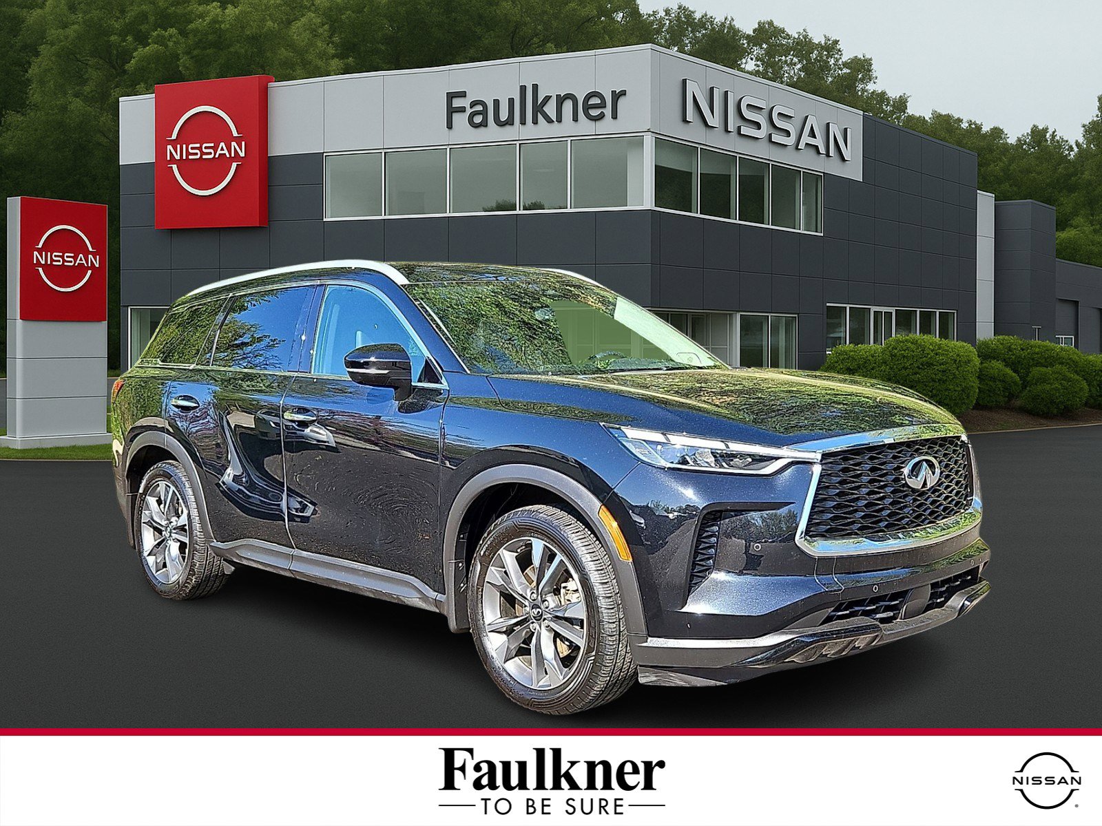 Used 2023 INFINITI QX60 Luxe w/ Performance Audio Package AWD/4WD image 1