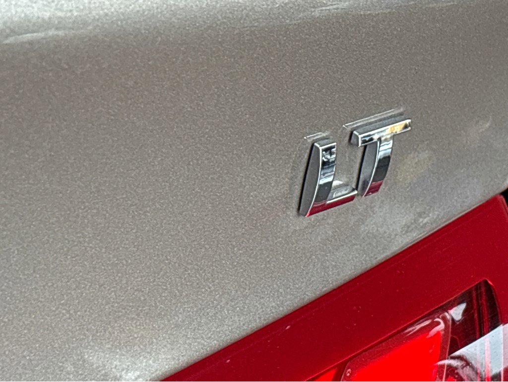 Used 2024 Chevrolet Malibu LT FWD image 26