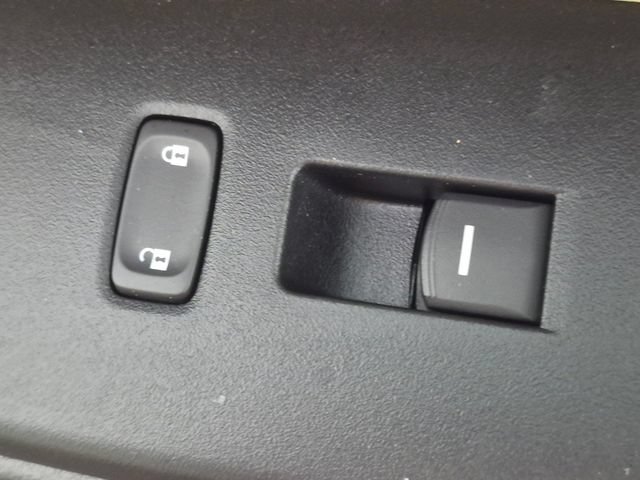Used 2019 Honda CR-V EX image 34