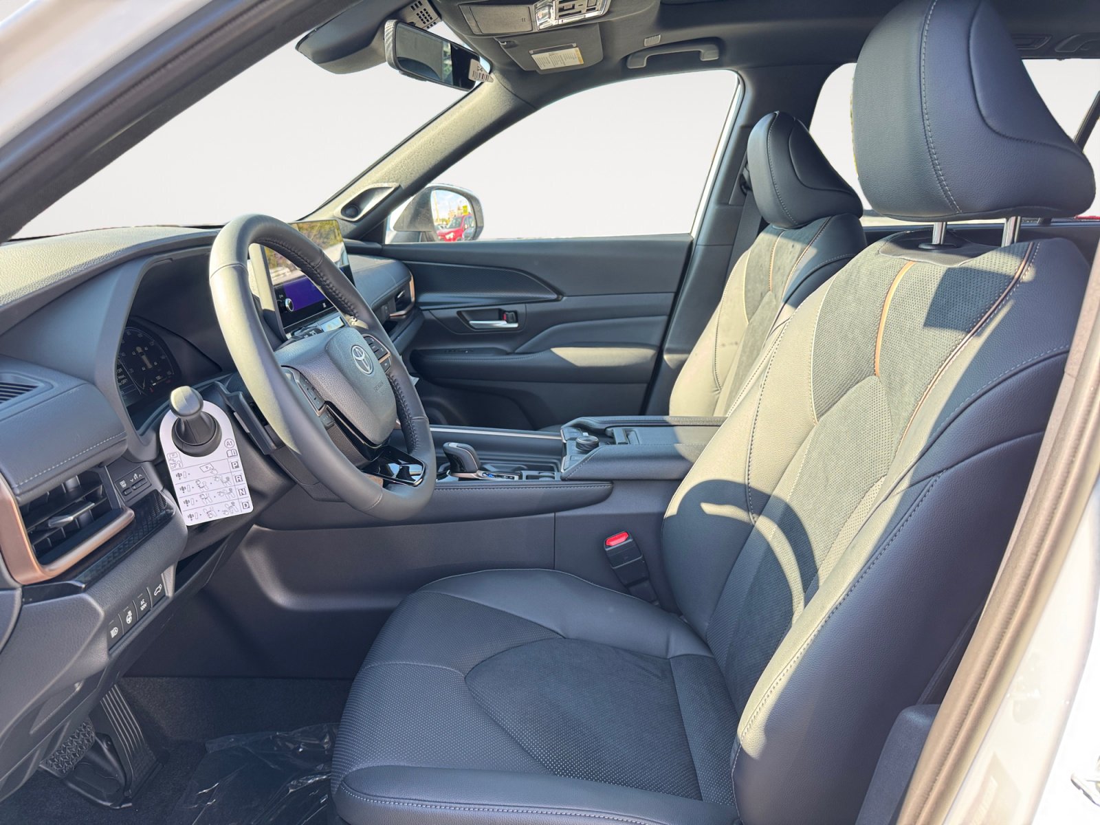 New 2026 Toyota Grand Highlander AWD Hybrid image 11