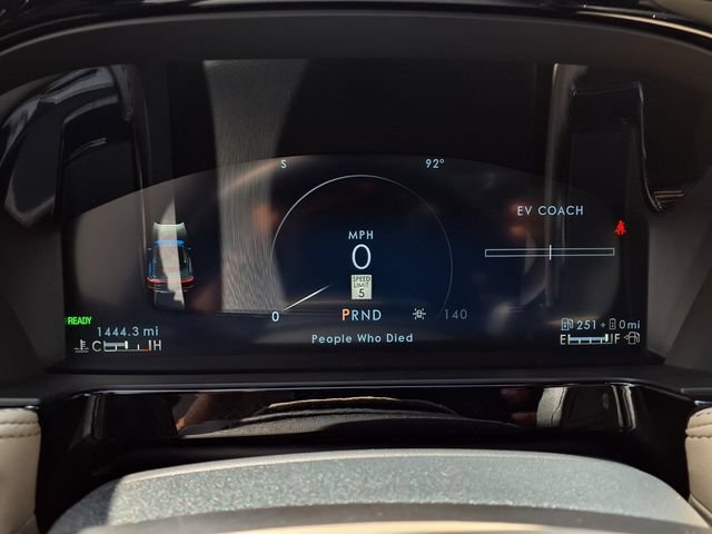 Certified 2026 Lincoln Corsair Grand Touring w/ Jet Appearance Package AWD/4WD image 10