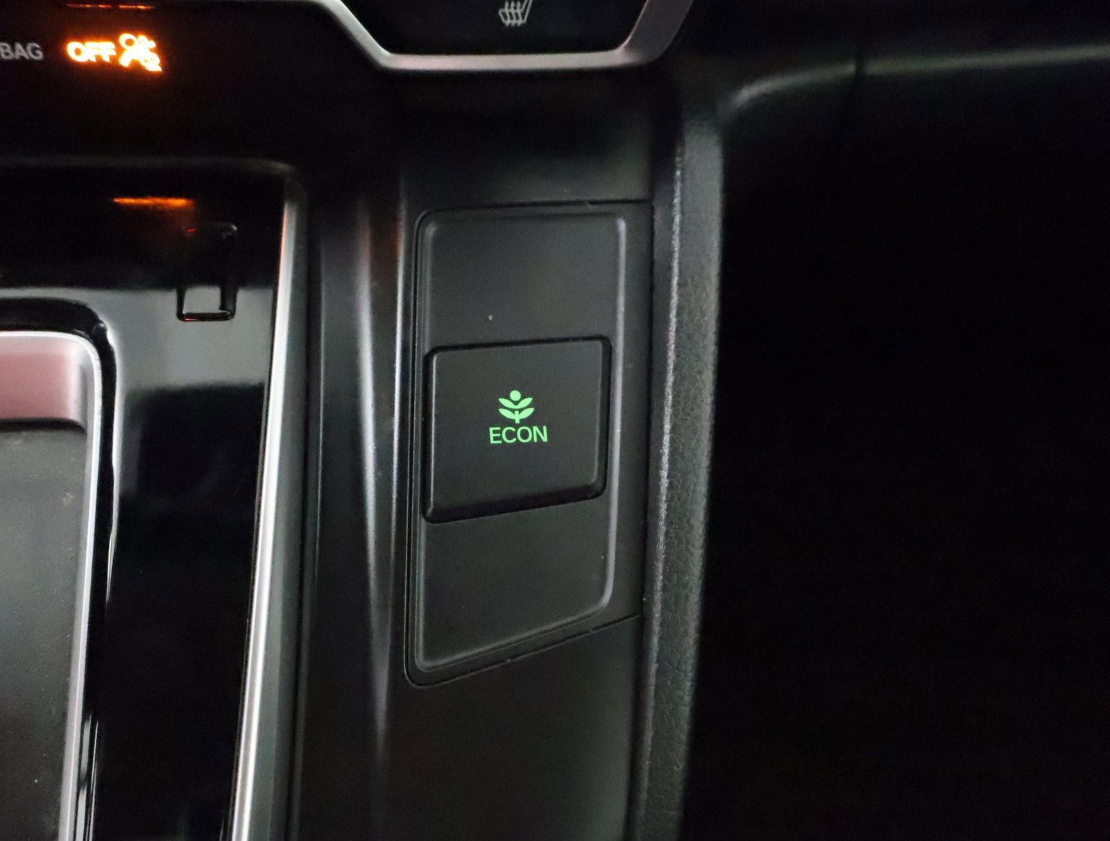 Used 2018 Honda CR-V Touring image 39