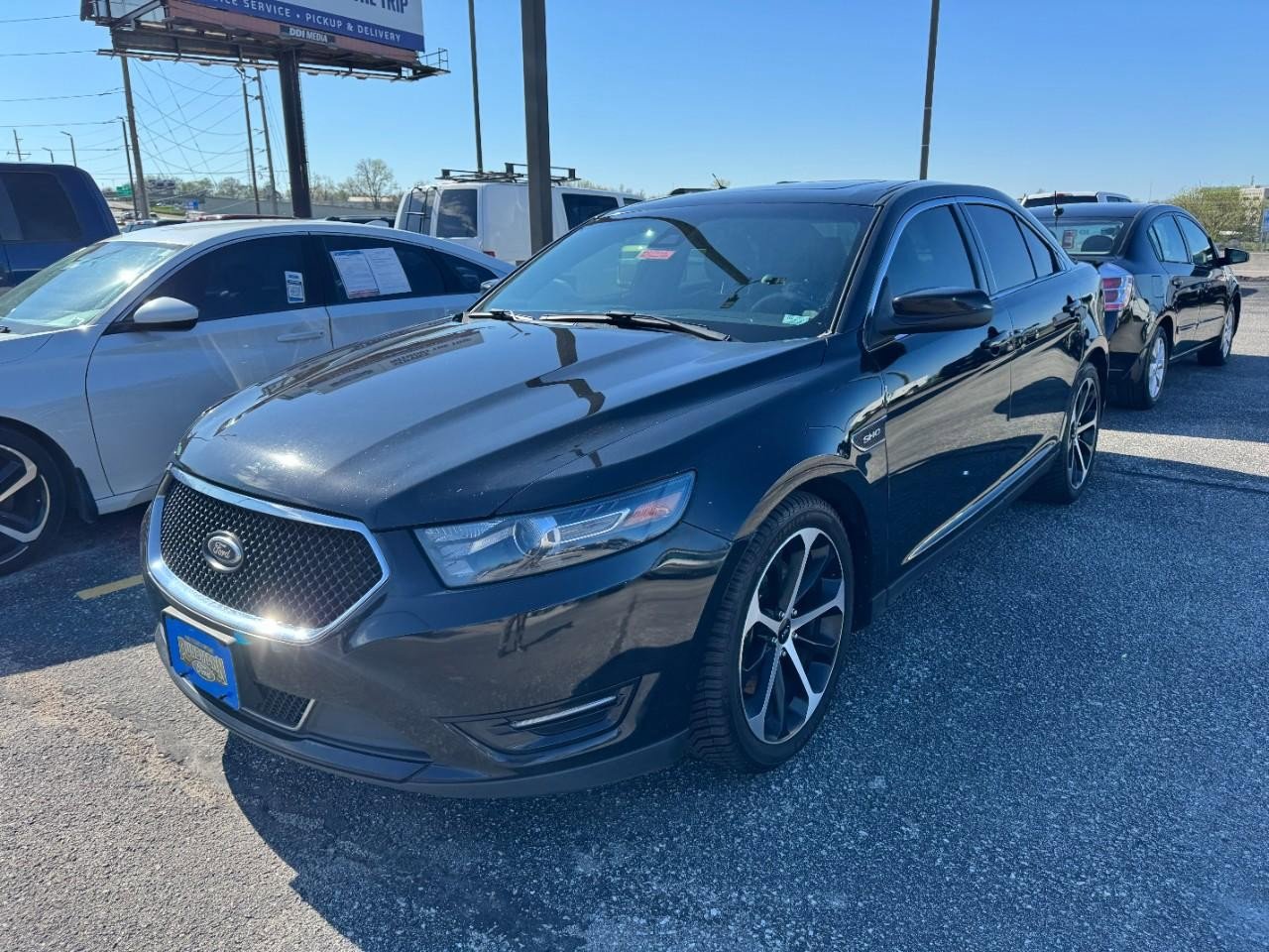 Used 2016 Ford Taurus SHO w/ Equipment Group 401A image 9