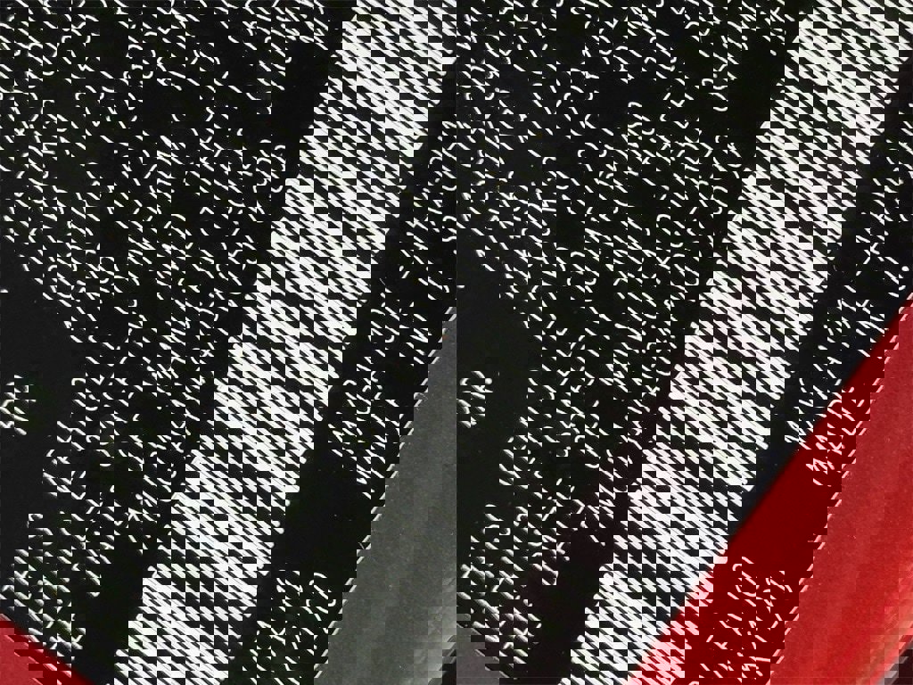 Used 2023 Toyota Corolla Cross LE image 28