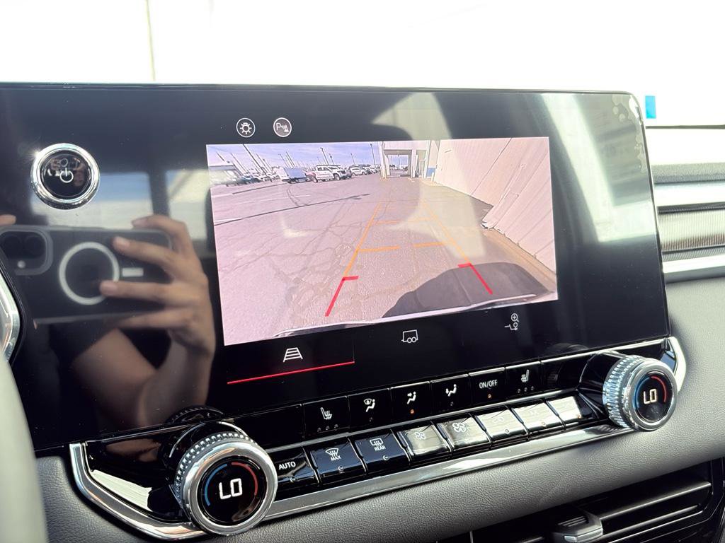 New 2025 GMC Canyon Elevation w/ Convenience Package image 19