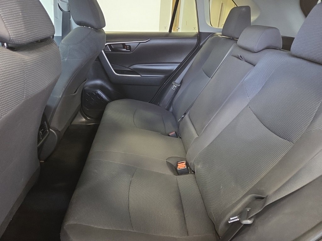 Used 2024 Toyota RAV4 LE image 14