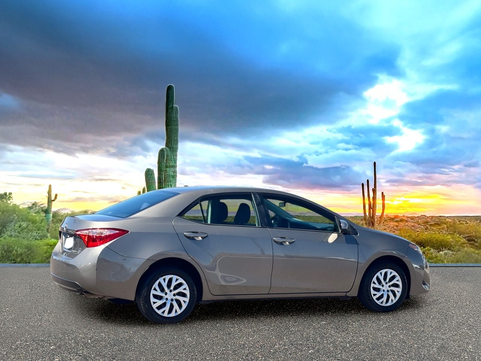 Used 2019 Toyota Corolla LE FWD image 5
