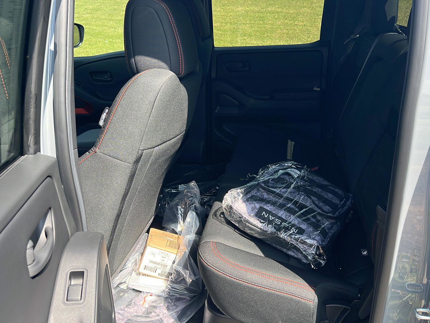 New 2026 Nissan Frontier PRO-4X w/ Pro-4x Convenience Package AWD/4WD image 11