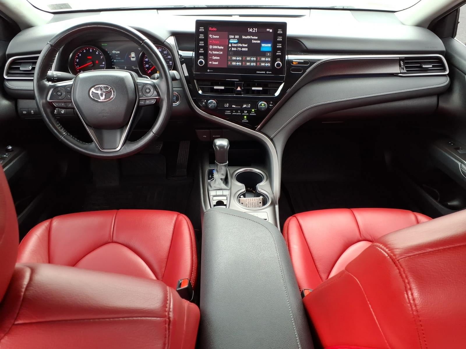 Used 2022 Toyota Camry XSE AWD/4WD image 7