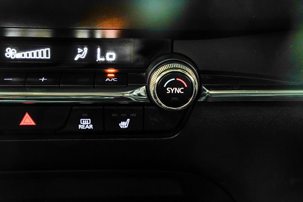 Used 2021 MAZDA MAZDA3 s FWD image 27