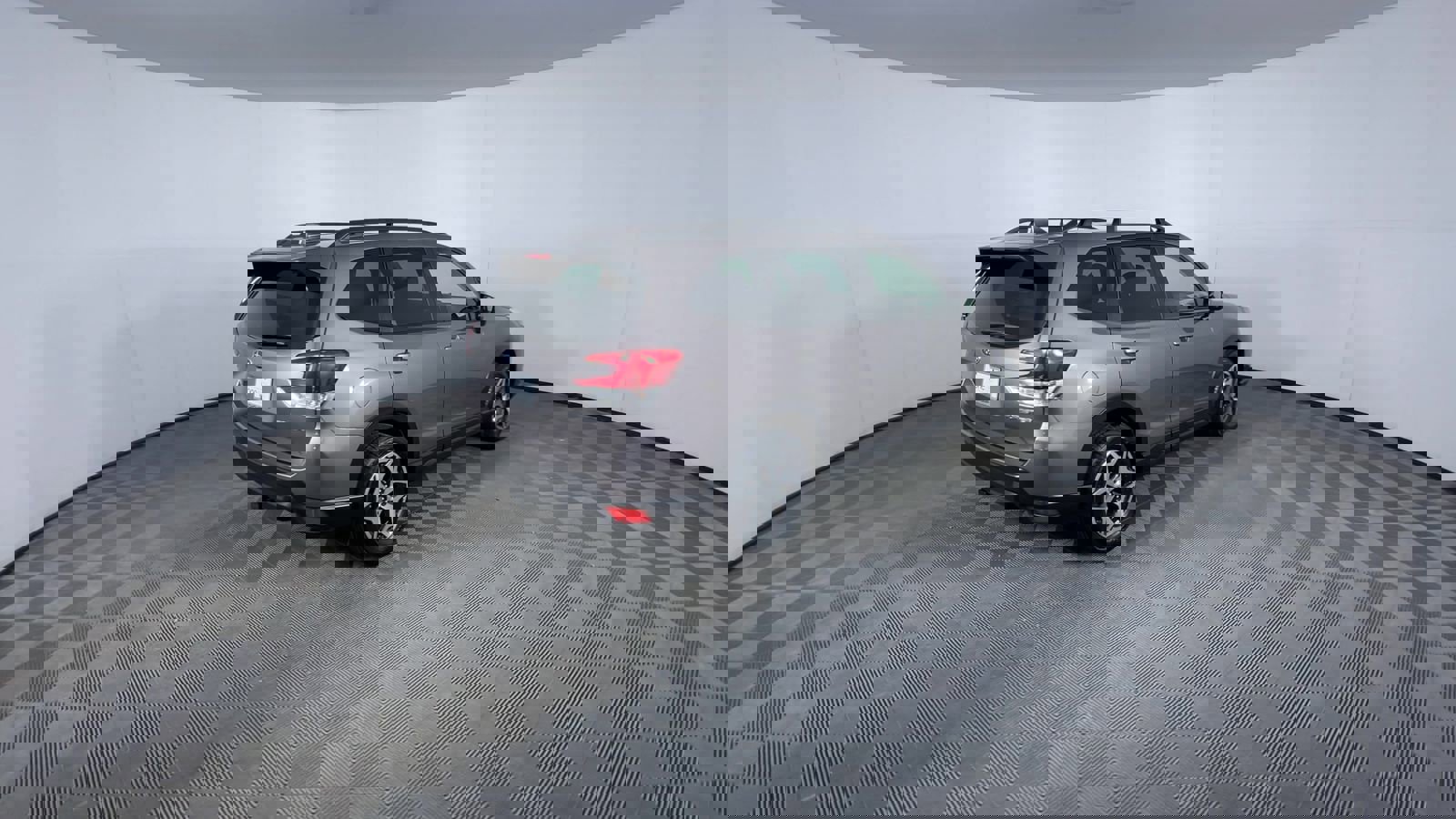 Used 2023 Subaru Forester Premium image 8