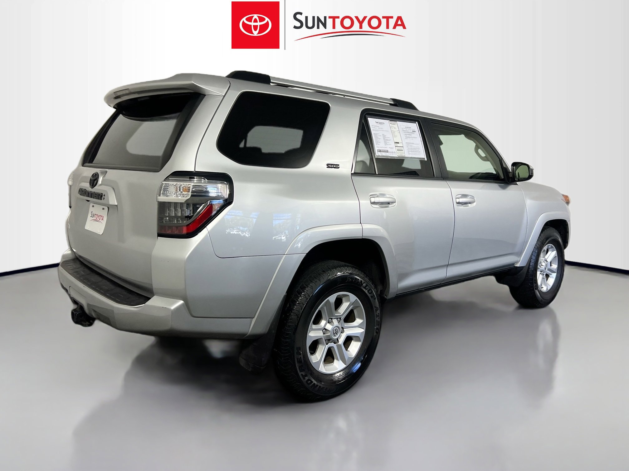 Used 2023 Toyota 4Runner SR5 image 4