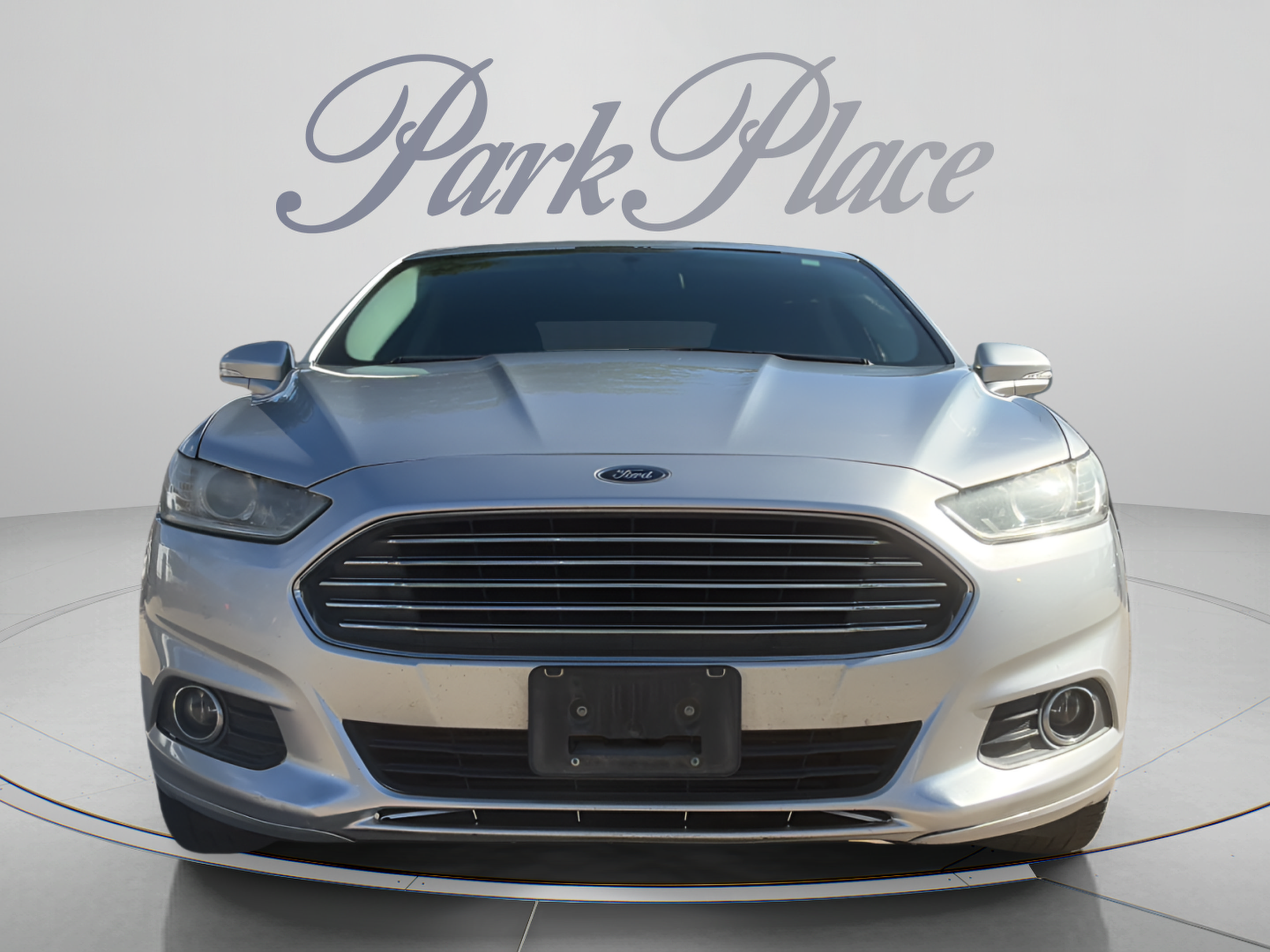Used 2014 Ford Fusion SE FWD image 11
