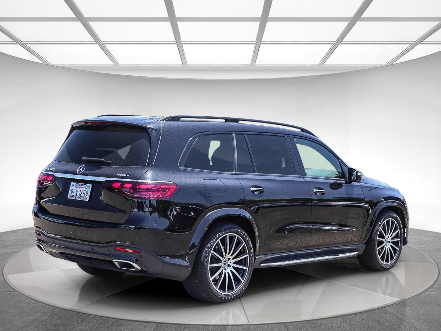 Certified 2024 Mercedes-Benz GLS 580 4MATIC image 3