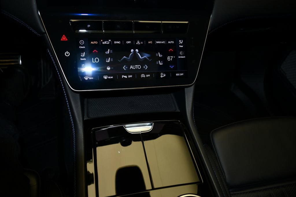 Used 2023 Maserati Grecale Modena AWD/4WD image 36