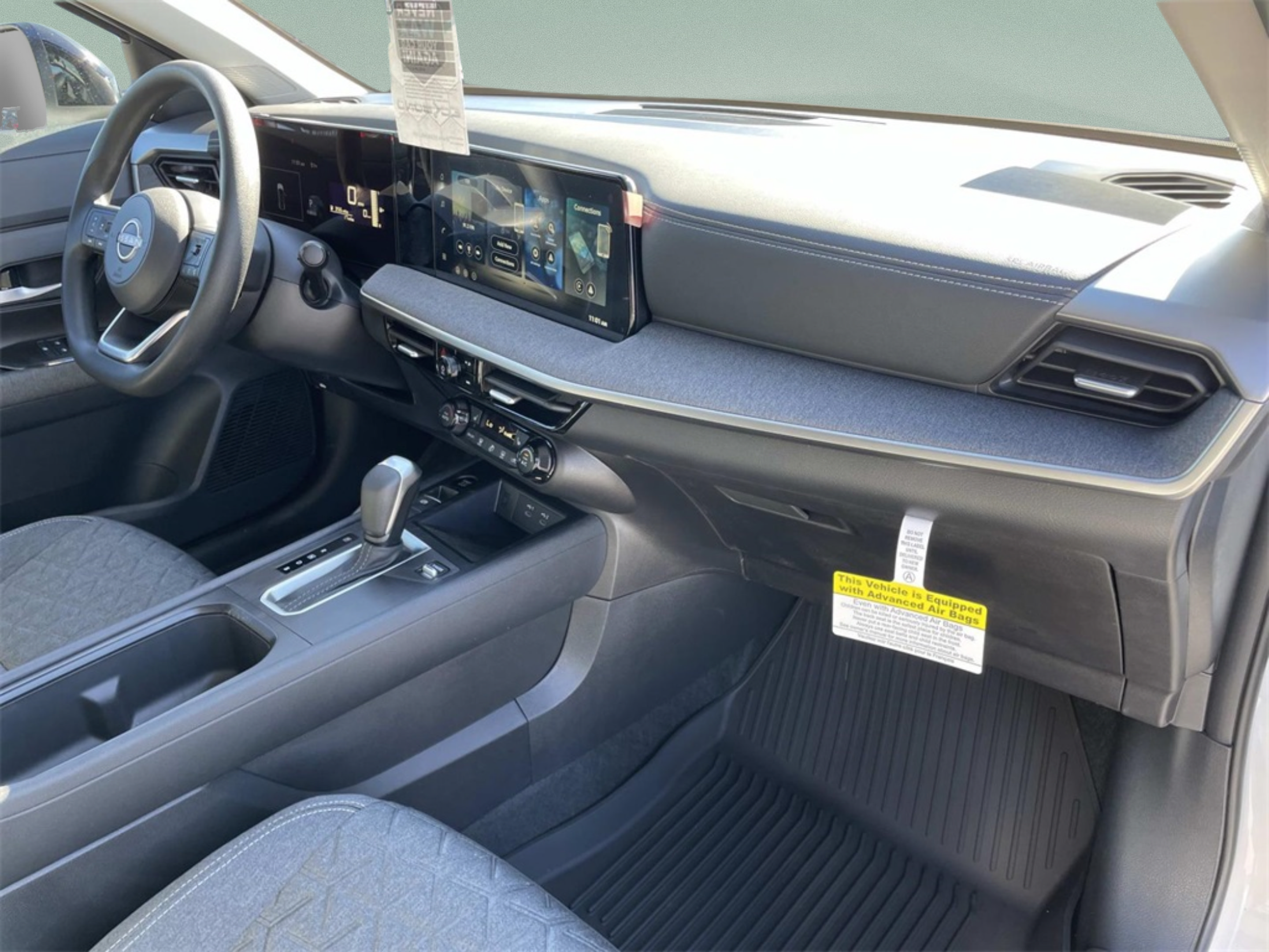 New 2026 Nissan Kicks SV w/ Cold Weather Package FWD image 20