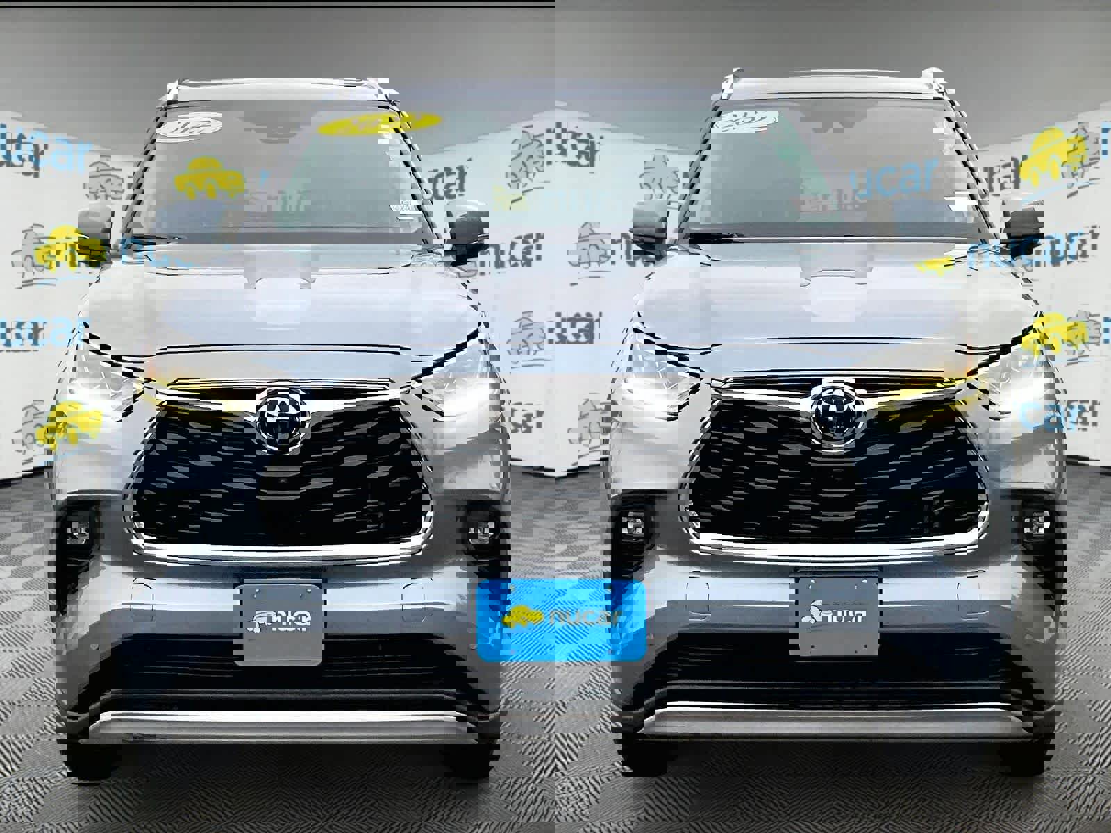 Used 2022 Toyota Highlander Platinum image 2