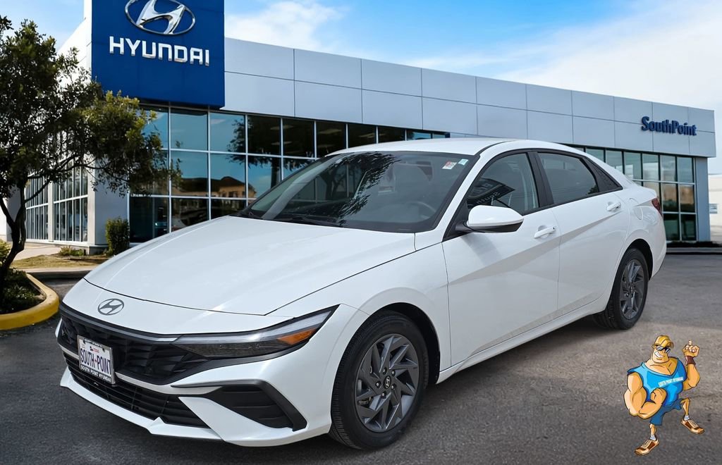 Certified 2024 Hyundai Elantra SEL image 1